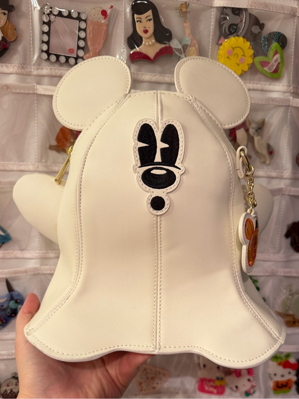 NWOT Stitch Shoppe Mickey Mouse Glow
Ghost Crossbody Bag - Picture 5 of 12